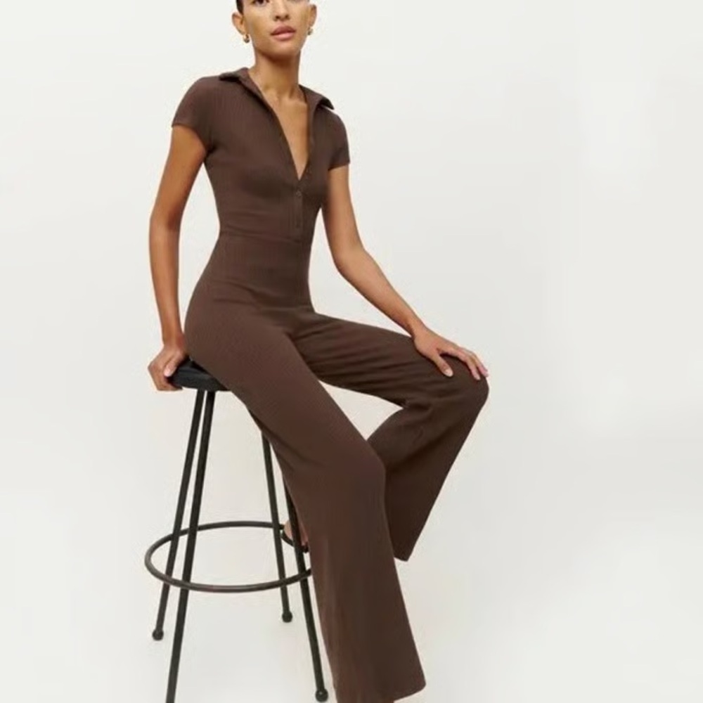 Reformation Leilani chocolate brown ribbed stretch flare leg jumpsuit size Small